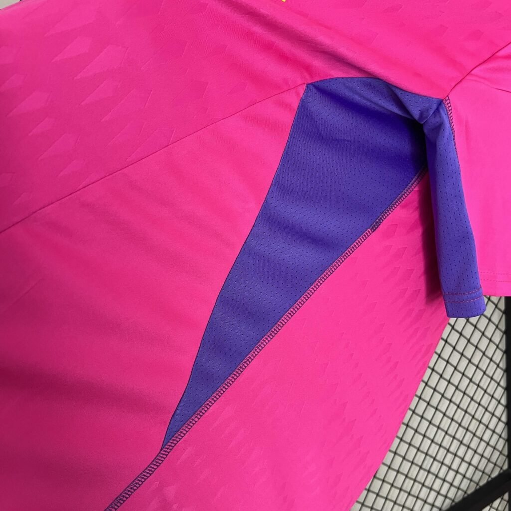 ZonaCamisetas COLO COLO PORTERO lI 24/25 HOMBRE (VERSIÓN FAN) La Pelota Mundo COLO COLO