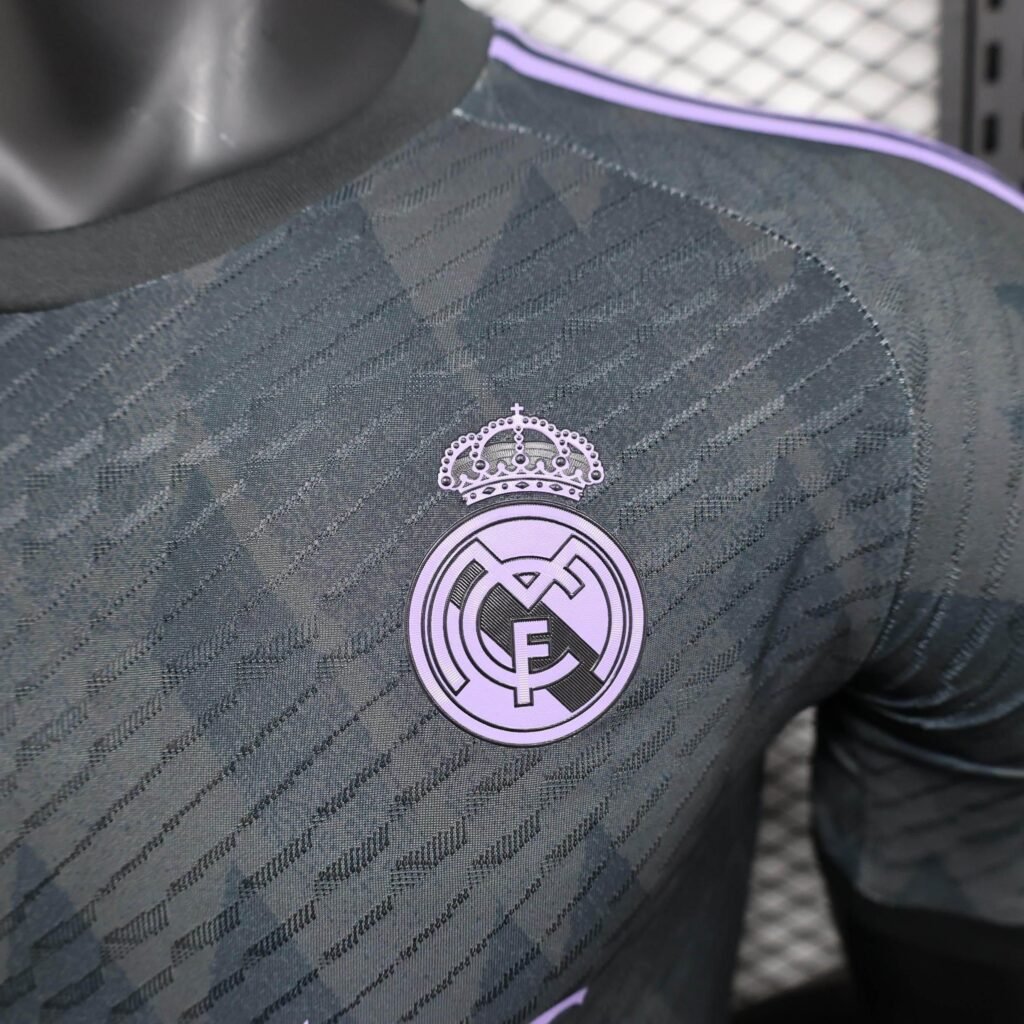 adb155d1 CAMISETA REAL MADRID EDICION ESPECIAL 24/25 HOMBRE (VERSION JUGADOR) - Zona Camisetas