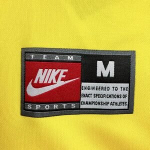 b0bfb1db_bd13a7c7-e776-49b1-a073-cae6533bae05 CAMISETA BRASIL I 98 HOMBRE MANGA LARGA (RETRO) - Zona Camisetas