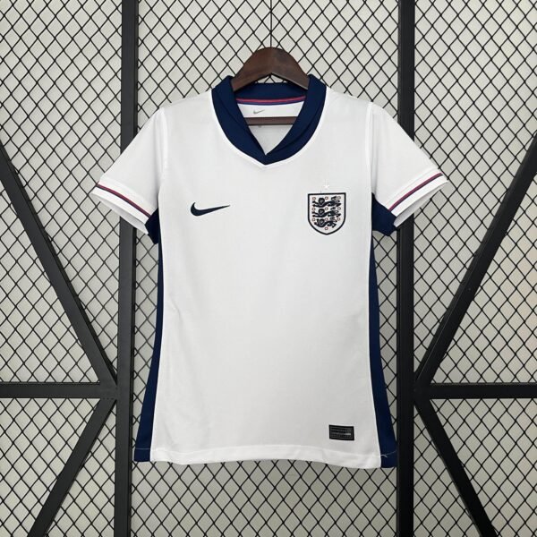 CAMISETA INGLATERRA l EURO 2024 MUJER (VERSIÓN FAN) - Zona Camisetas