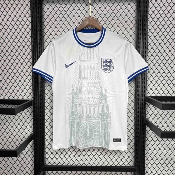 b4b43b2e_5a9f5243-6419-420c-a363-5b434c10ab2a CAMISETA INGLATERRA BIG BEN I 2024 HOMBRE (VERSIÓN FAN) - Zona Camisetas