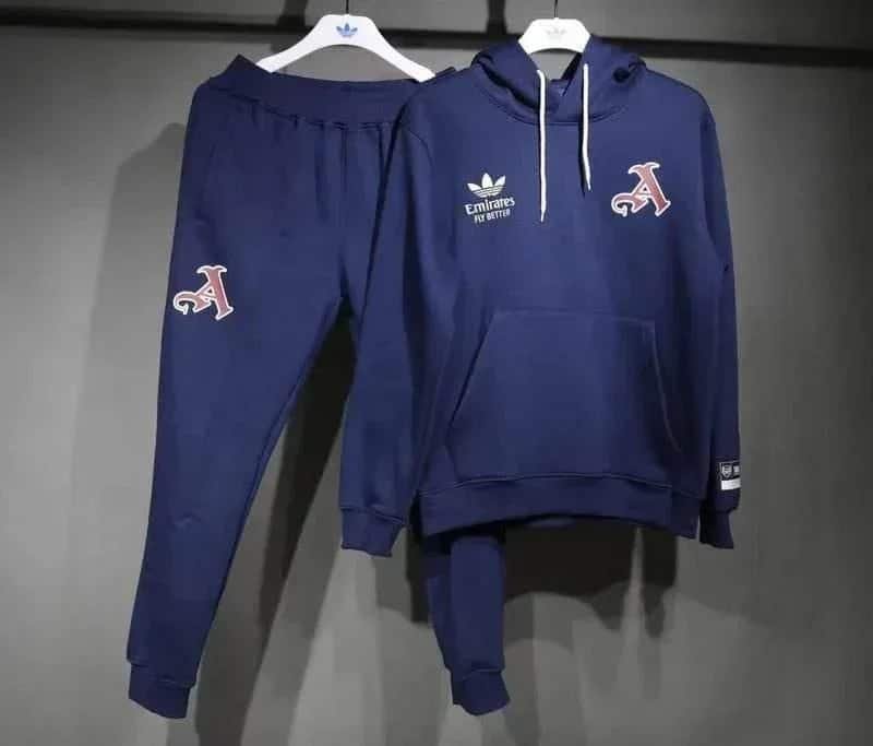 bdad8da3 CONJUNTO LARGO ARSENAL l 25/26 HOMBRE - Zona Camisetas