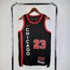 c9c50f80 CAMISETA CHICAGO SEASON 24 HOMBRE EDICIÓN JORDAN (NBA) - Zona Camisetas