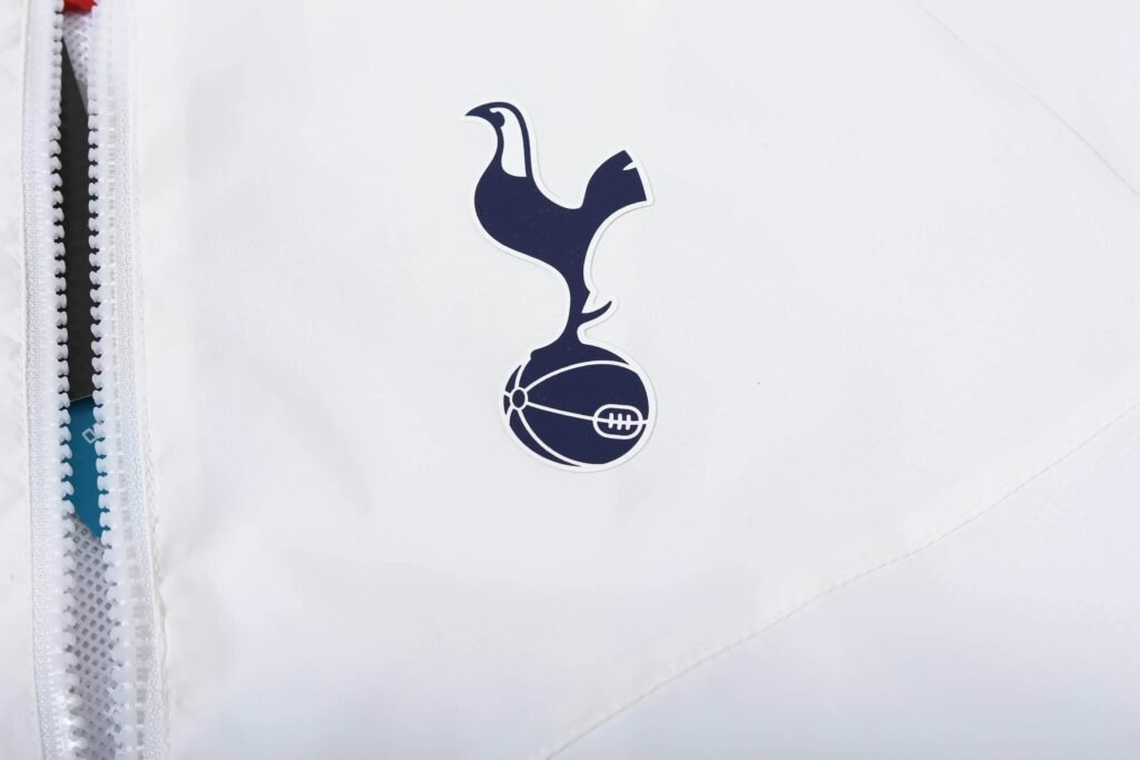 CORTAVIENTO TOTTENHAM I 24/25 - ZonaCamisetas