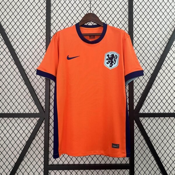 CAMISETA HOLANDA I EURO 2024 HOMBRE (VERSIÓN FAN) - Zona Camisetas