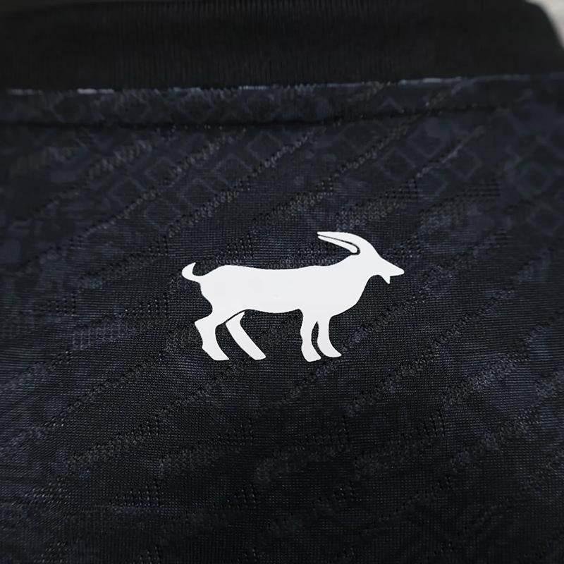 dfff9fe4_66ce9649-ed52-4d0c-b9c5-2f3fb1576252 CAMISETA ARGENTINA EDICIÓN LA PULGA I 2023 HOMBRE (VERSIÓN JUGADOR) - Zona Camisetas