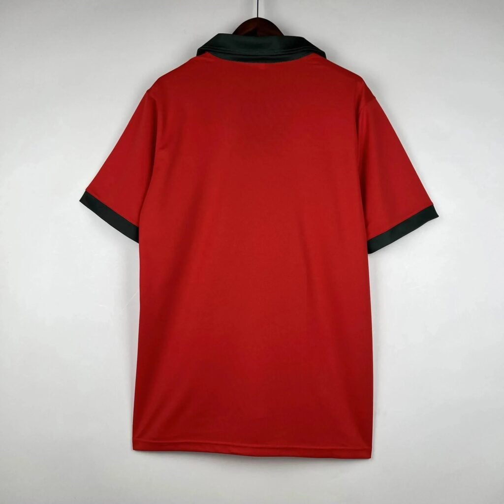 CAMISETA PORTUGAL l 1972 HOMBRE (RETRO) - Zona Camisetas