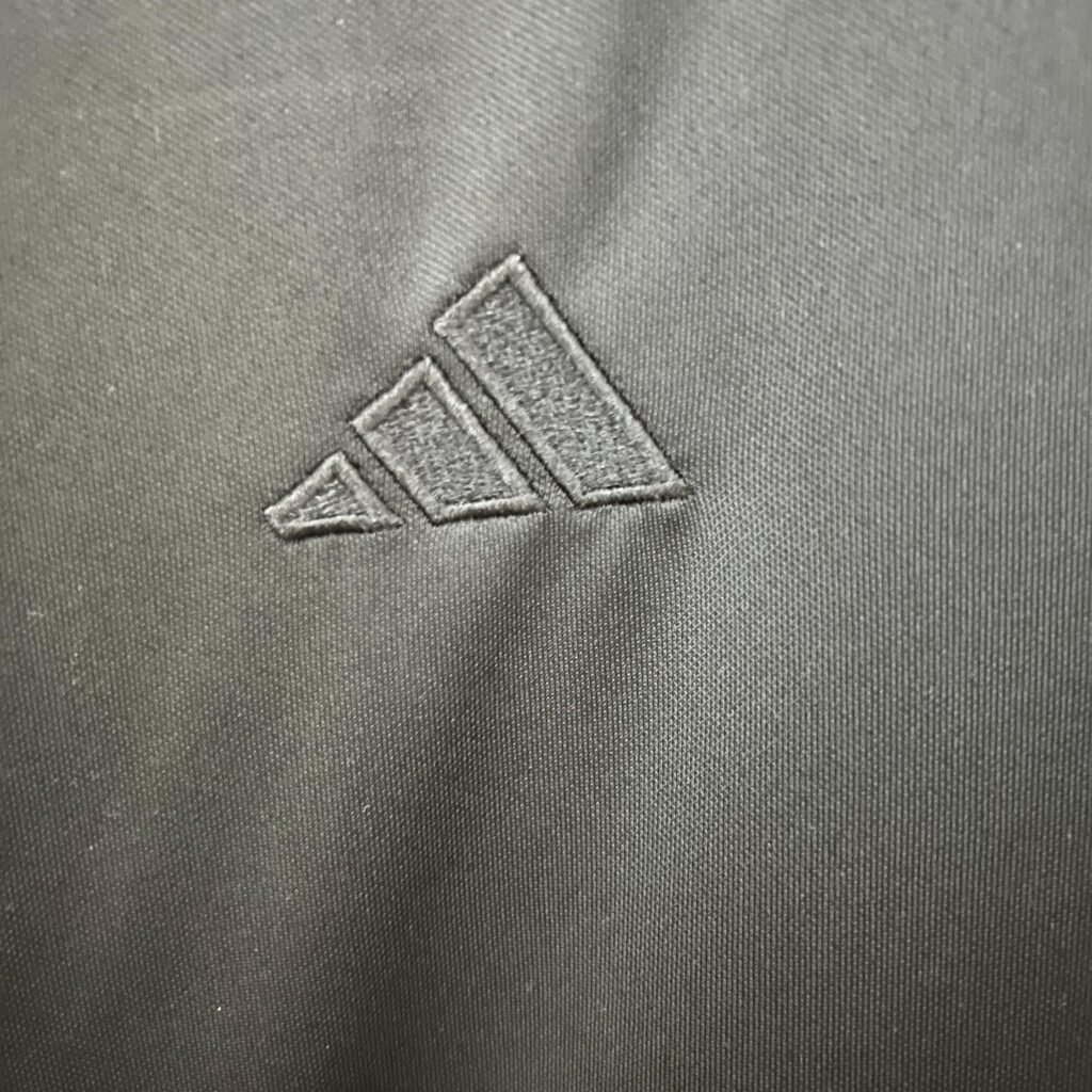 CAMISETA COLO COLO HOMBRE EDICIÓN ESPECIAL 100 AÑOS (RETRO)