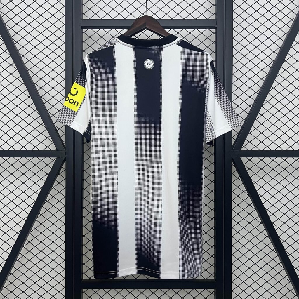 CAMISETA NEWCASTLE l 25/26 HOMBRE (VERSIÓN FAN) - Zona Camisetas