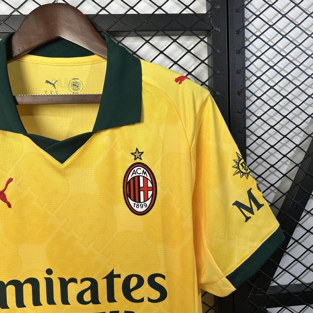 f8ee83e4_d85f620f-c2fe-4a9e-bff5-eb754a1e330a CAMISETA AC MILAN III 25/26 HOMBRE (VERSIÓN FAN) - Zona Camisetas