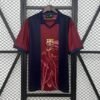 fdb4a37c_5c992c9e-4631-415c-9537-48d71052cb82 CAMISETA BARCELONA I 25/26 HOMBRE (VERSIÓN FAN) - Zona Camisetas