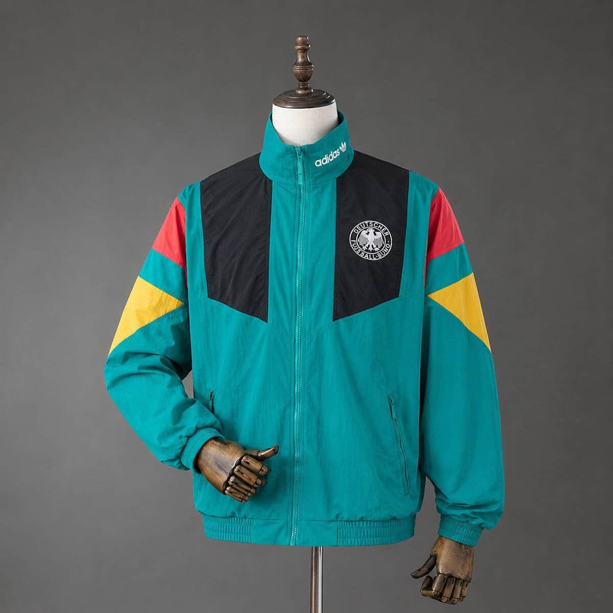 CORTAVIENTO GERMAN FIGC EQT TRACK TOP