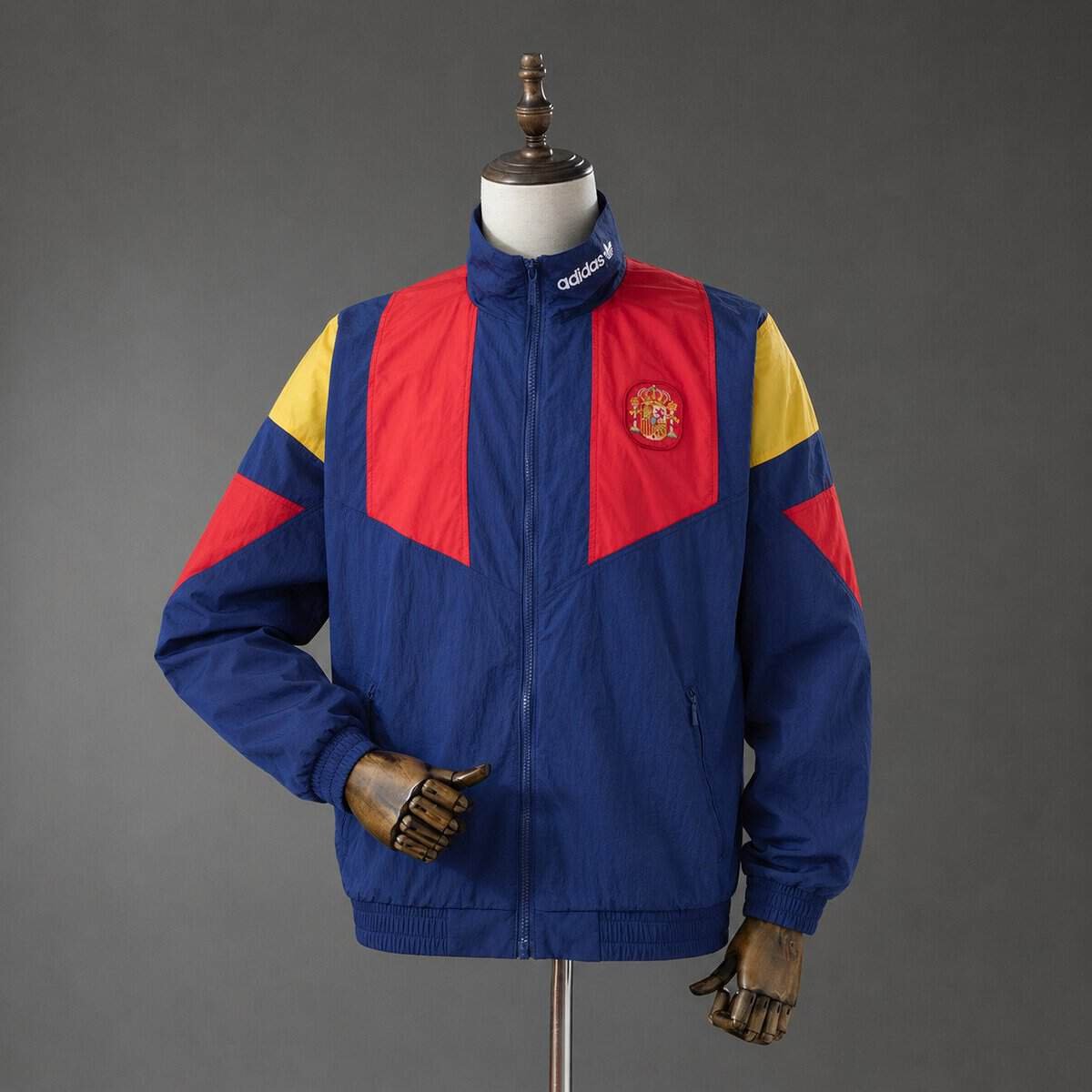 CORTAVIENTO ESPAÑA FIGC EQT TRACK TOP